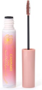 「眉も抜かりなく。そこから人間性が出るのよ。」──スピカ様